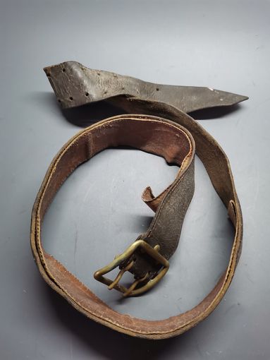 Ремень от портупея под реставрацию.