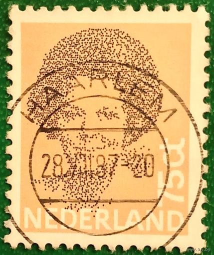 Нидерланды 1997. Королева Беатрикс