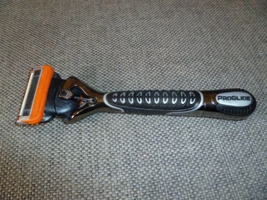 Станок Gillette Fusion PROGLIDE POWER