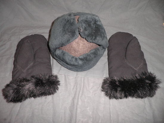 Шапка зимняя и рукавица СА СССР.С рубля.