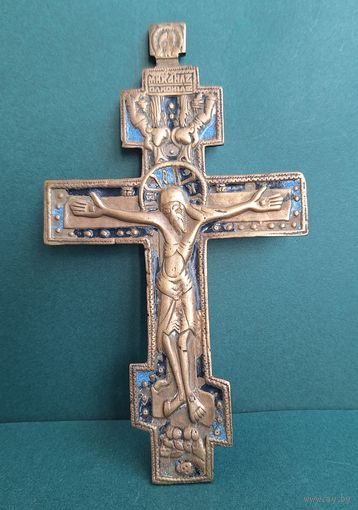 Распятие Христово, две эмали.