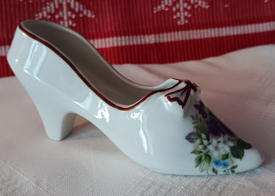 Туфелька-сувенир. Фарфор. Деколь. 13х6 см.