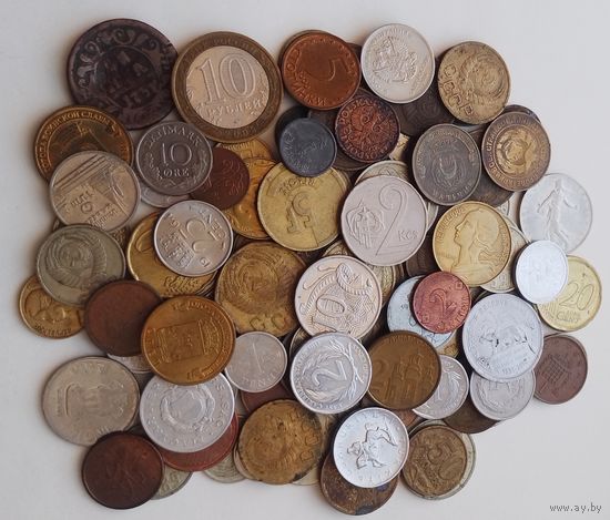 Более 100 монет разных стран и времён в коллекцию+несколько банкнот с рубля
