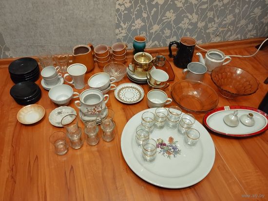 Лот посуды СССР аукцион с рубля три дня