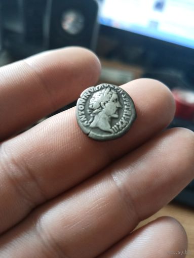 1 Римская империя Антоний Пий денарий серебро