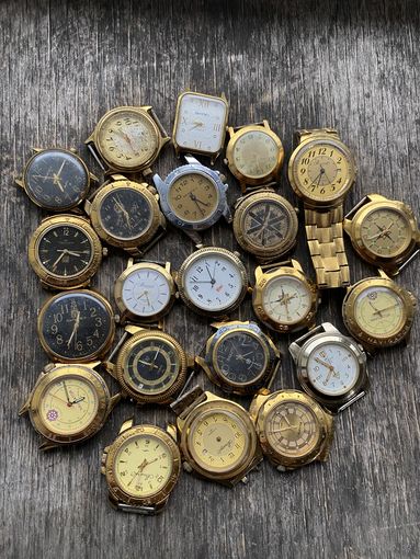 Часы Вымпел ( Лот с рубля )