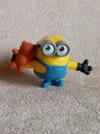 Миньон 2019 4 см с мишкой (10-ая пара) МакДональдс