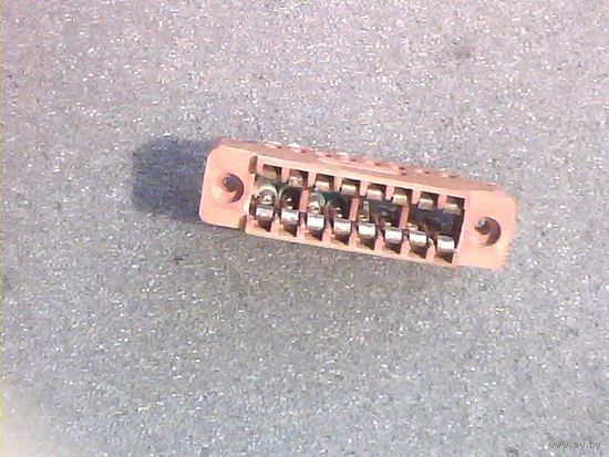 Разъем 16 контактов (розетка)