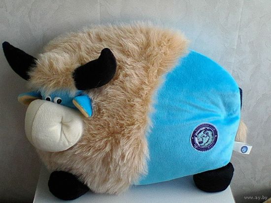 "ЗУБР" - Мягкая Игрушка/Подушка С Логотипом Хоккейного Клуба "Динамо" Минск.