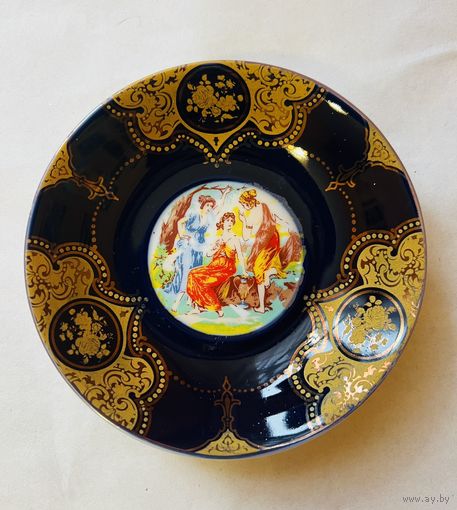 Фарфор. Чайное блюдце "Мадонна" кобальт  115 мм.    АУКЦИОН не с рубля без МПЦ.