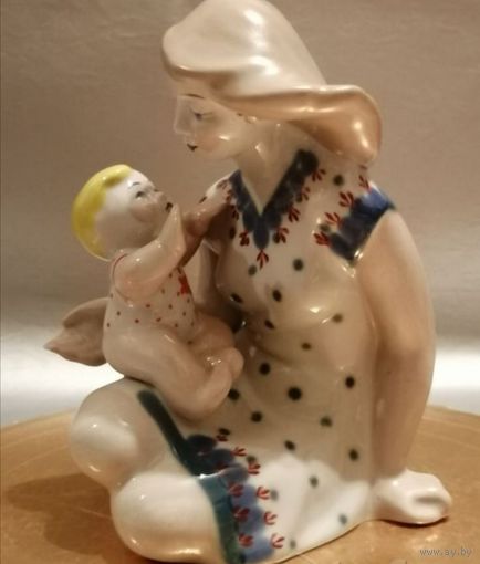 Статуэтка,, МАТЕРИНСТВО" ПОЛОНСКИЙ ЗХК