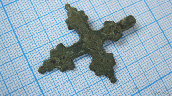 Крестик старинный, нательный. Бронза, литье.