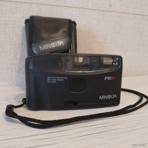 Фотоаппарат MINOLTA F10-BF. Рабочий.