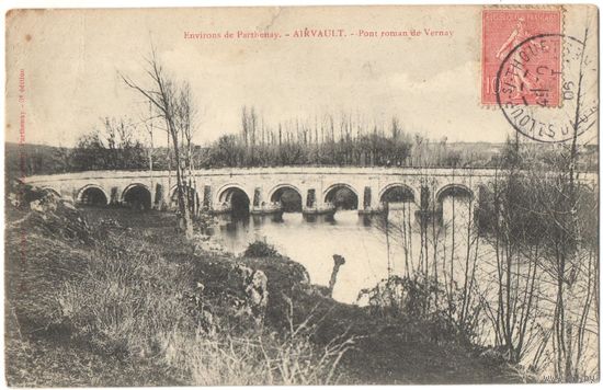 Распродажа коллекции открыток с видами мостов