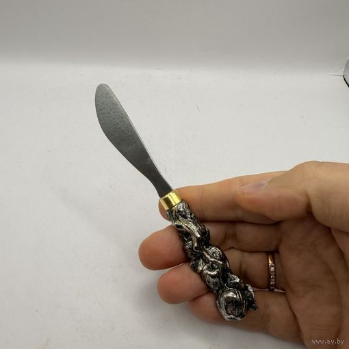 Нож для масла или паштета. Тайвань. 3870