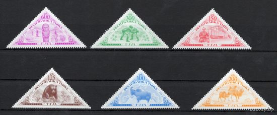 Республика Тыва(Тува) 1994. Фауна. Спорт. Религия. 6 марок