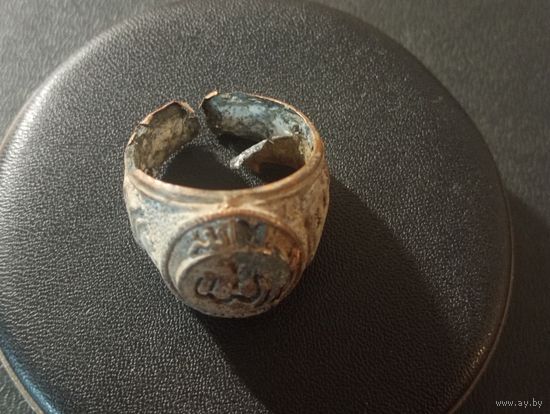 Крупный старинный мужской перстень