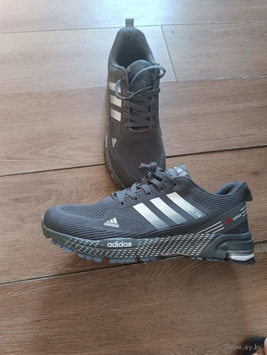 Кроссовки adidas
