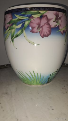 Фарфоровая ваза. VERSACE Rosenthal.