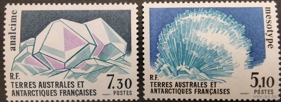 Французские антарктические территории. 1989г. Кристаллы.
