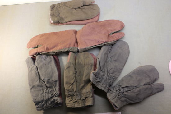 Рукавицы стрелковые СССР. новые. одним лотам. Распродажа коллекции вещей. С РУБЛЯ! АУКЦИОН!