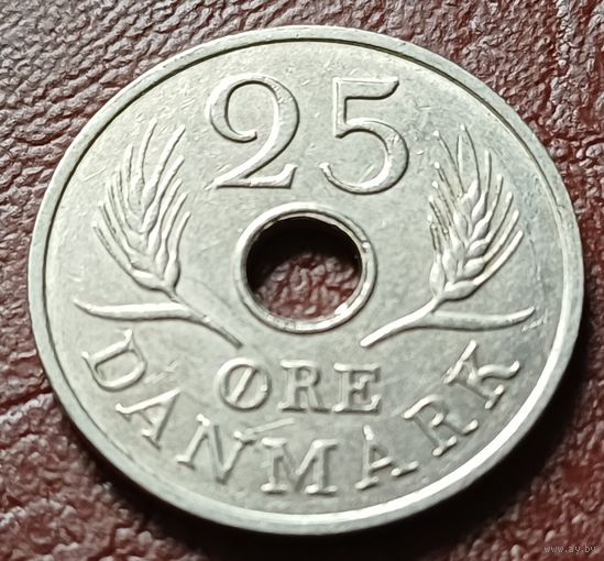Дания 25 эре, 1967    ( 1-8-5 )