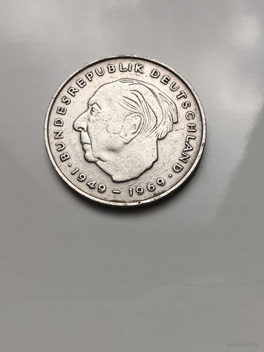 2 марки 1973 г и 1 марка 1950 г