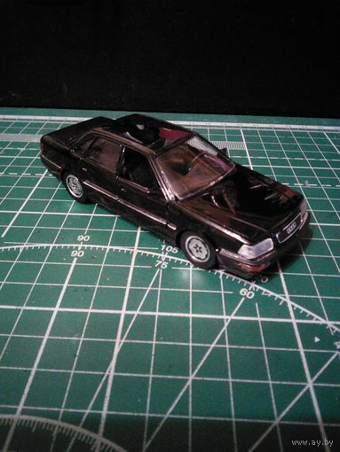 Продам модель Audi V8 quattro  производство schabak масштаб 1/43