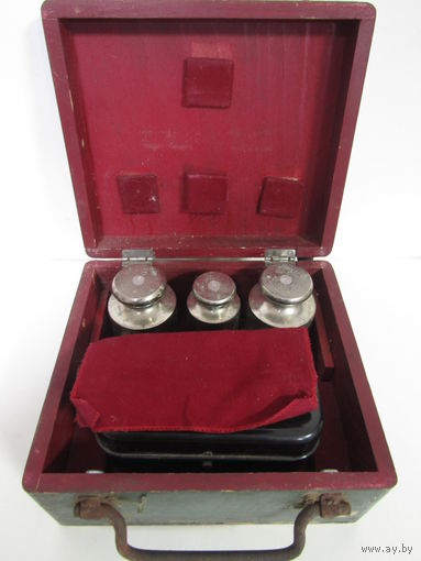 Редкость. "Набор гирь эталонных для лабораторных, ювелирных, медицинских весов". В оригинальной упаковке. Гири. Гирьки. Завод им. София-Кофарджиев. Болгария. Ретро СССР. м.