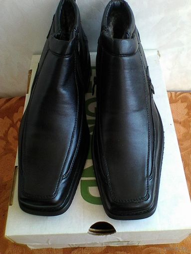 Полусапоги Зимние - Новые - Размер 42.