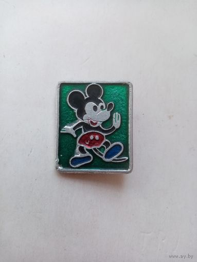 ЗНАЧОК МИККИ МАУС (4)