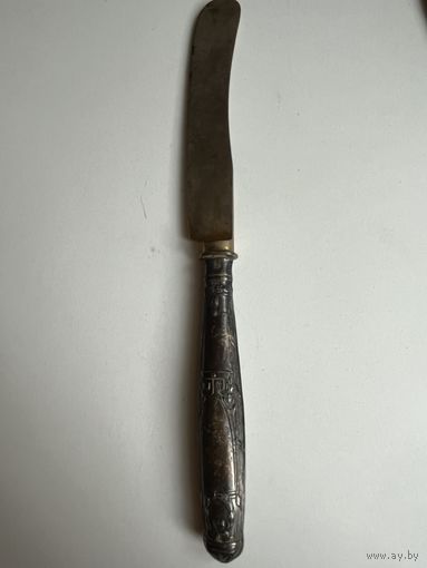 Старинный столовый нож серебро