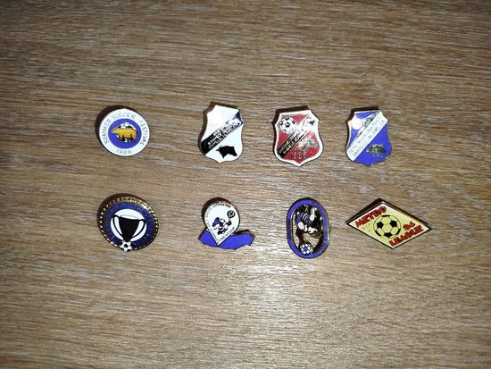 ЗНАЧКИ ФУТБОЛ - ХОККЕЙ