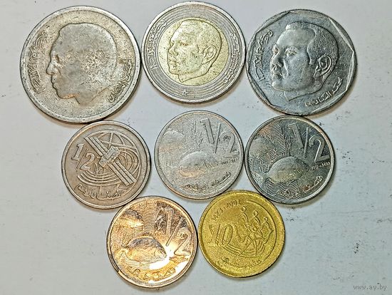 Марокко 5 дирхам 1980 , 2002 года , 2 дирхам 2002 года , 1/2 дирхама 2002 , 2011 , 2012 , 2013 года и 10 сантим 2002 года .