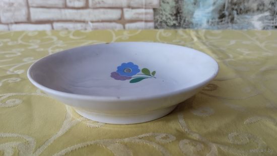 Блюдце креманка эпохи СССР. Добрушский фарфоровый завод (Добруш), 1978-1991 гг