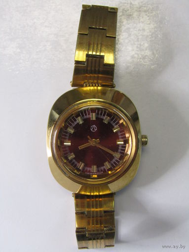 С рубля! В отличном коллекционном состоянии! "Луч". Часы на ходу с браслетом. Позолоченные Ау10. СССР.