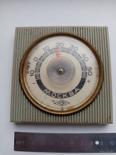 Старинный термометр.