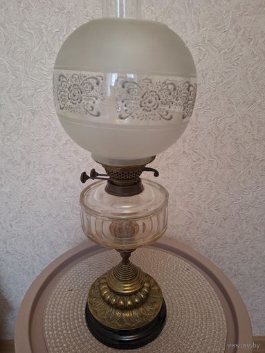 Антикварная викторианская лампа  Англия