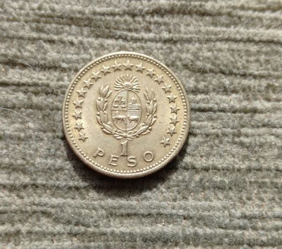 Werty71 Уругвай 1 песо 1965