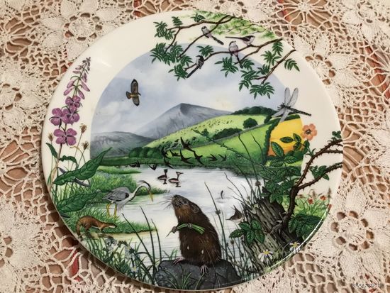 Тарелка коллекционная Берег Озера Англия Wedgwood