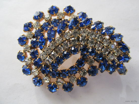 БРОШЬ ВИНТАЖНАЯ КРУПНАЯ.