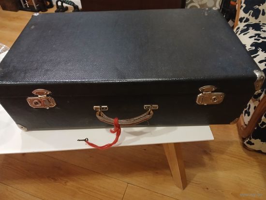 Два ЧемоданА СССР большой и стандарт