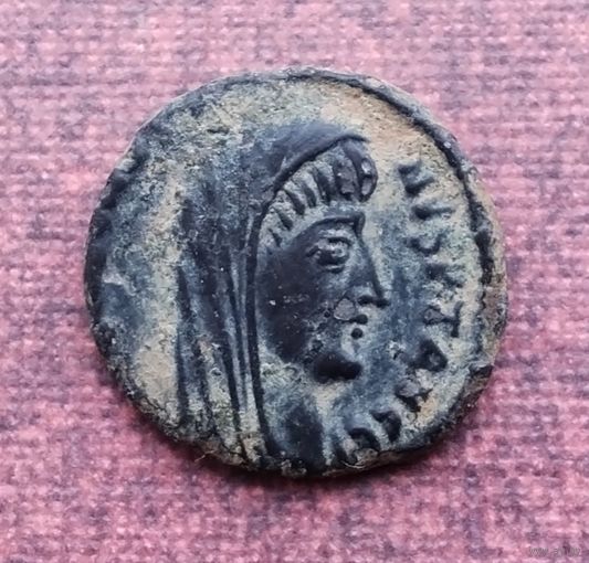 Римская империя до нач. V века, фоллис. Посмертная монета Константина I Великого (306-337 гг.) _38