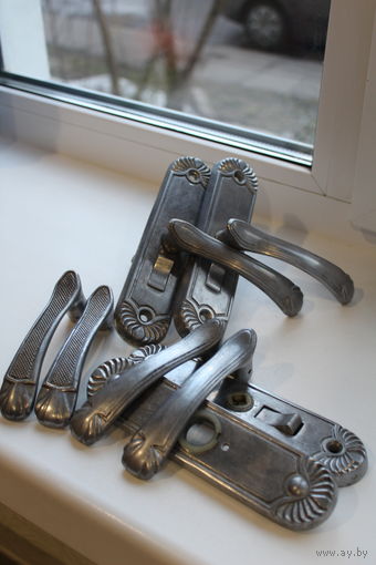 Отличные советские дверные ручки в стиле арт-деко.