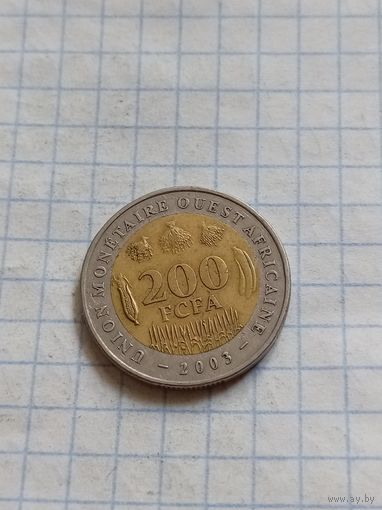 200 восточноафриканских франков 2003 года