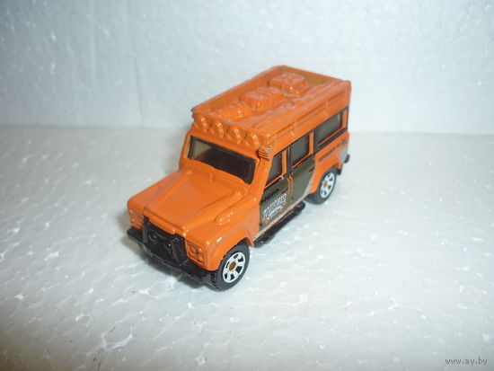 Модель авто LAND ROVER DEFENDER. Mattel-MATCHBOX. м-б 1:64