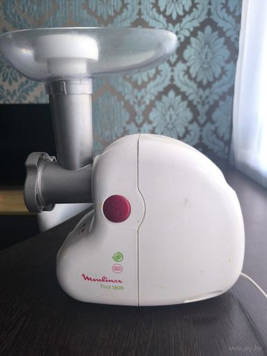 Электро мясорубка MOULINEX