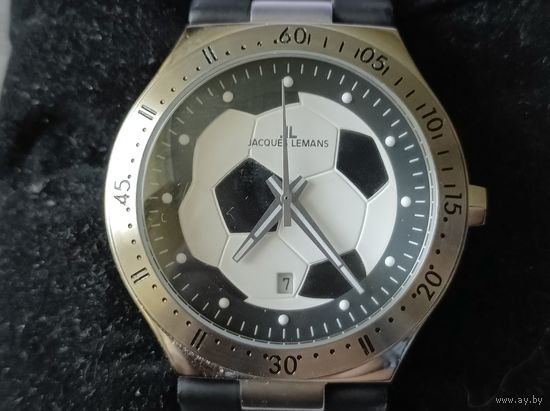 Часы Jasques Lemans.Футбол лимитка.Новые кварц.Подарок для любителя футбола.