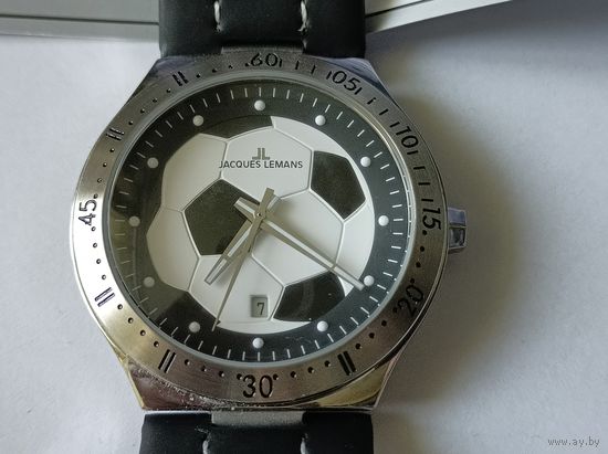 Часы Jasques Lemans.Футбол лимитка.Новые кварц.Подарок для любителя футбола.