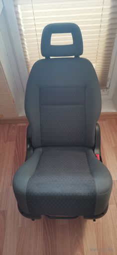 Сидение (Автокресло) для Ford Galaxy минивэн